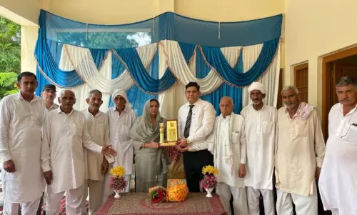 Bhiwani: सीजेएम ने संवेदनशीलता बढ़ाने के लिए पर्यावरण संरक्षण पर जोर दिया Bhiwani: सीजेएम ने संवेदनशीलता बढ़ाने के लिए पर्यावरण संरक्षण पर जोर दिया