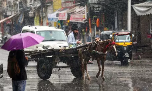 J&K मौसम विभाग ने 9 जुलाई तक अचानक बाढ़ और भूस्खलन की चेतावनी जारी की J&K मौसम विभाग ने 9 जुलाई तक अचानक बाढ़ और भूस्खलन की चेतावनी जारी की