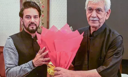 संसदीय समिति का दौरा ‘कश्मीर सुरक्षित है’ का संदेश देगा: Anurag Thakur