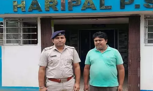 पत्नी को 15 लाख रुपए की फिरौती मांगने का मैसेज मिला?