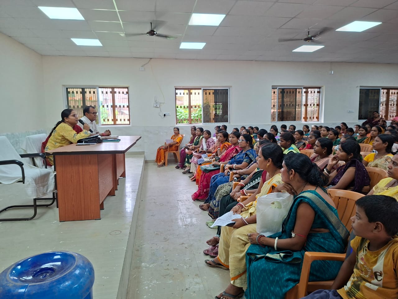 167- सूर्यगढ़ा विधान सभा क्षेत्र की निर्वाची पदाधिकारी ने समीक्षा बैठक में दिए आवश्यक निर्देश