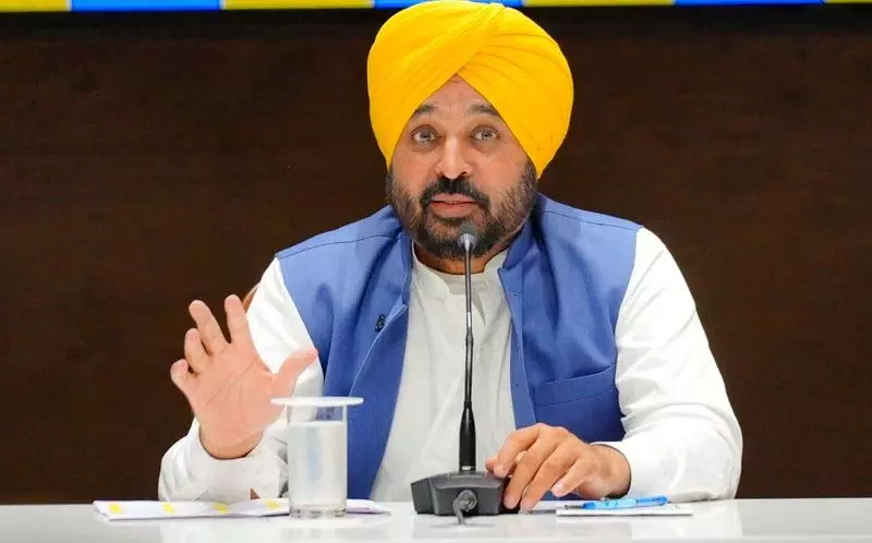 CM आज 65 लाख परिवारों के लिए सार्वभौमिक स्वास्थ्य कवर की घोषणा करेंगे CM आज 65 लाख परिवारों के लिए सार्वभौमिक स्वास्थ्य कवर की घोषणा करेंगे