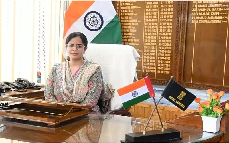 डीसी कुपवाड़ा ने पोषण योजनाओं की प्रगति समीक्षा की डीसी कुपवाड़ा ने पोषण योजनाओं की प्रगति समीक्षा की