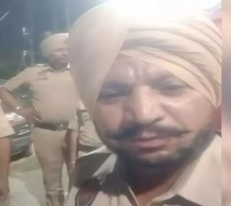Khanna police के खिलाफ वीडियो अपलोड करने वाले पुलिसकर्मियों के खिलाफ अभी तक कोई कार्रवाई नहीं Khanna police के खिलाफ वीडियो अपलोड करने वाले पुलिसकर्मियों के खिलाफ अभी तक कोई कार्रवाई नहीं
