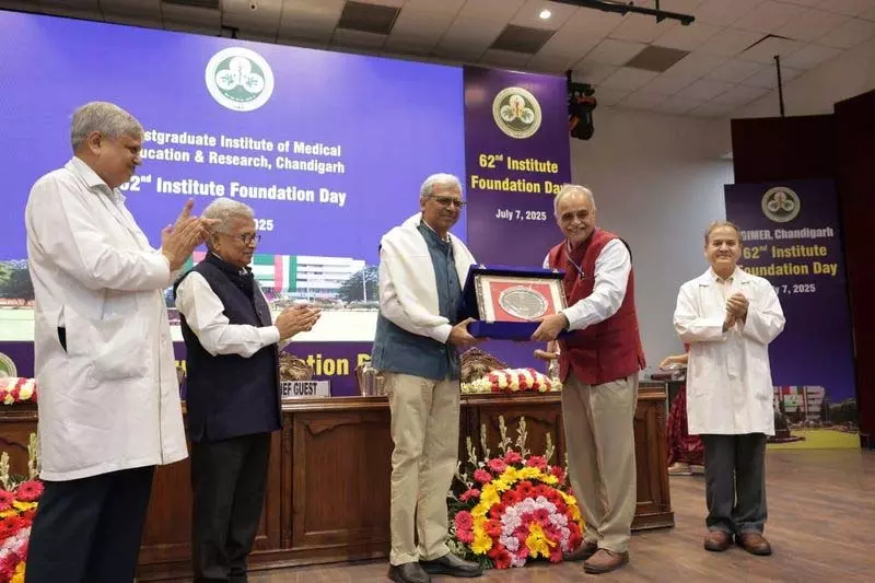 PGI ने स्वास्थ्य सेवा के छह दशक पूरे होने का जश्न मनाया PGI ने स्वास्थ्य सेवा के छह दशक पूरे होने का जश्न मनाया