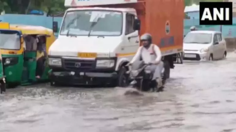 Delhi में बारिश का अलर्ट Delhi में बारिश का अलर्ट