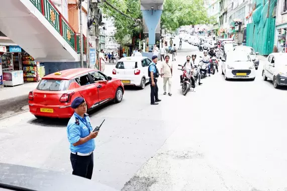Sikkim में पर्यावरण जागरूकता बढ़ाने के लिए सात मिनट तक वाहनों का ठहराव Sikkim में पर्यावरण जागरूकता बढ़ाने के लिए सात मिनट तक वाहनों का ठहराव