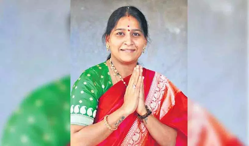 BRS ने केटीआर के खिलाफ मंत्री सीथक्का की टिप्पणी की निंदा की BRS ने केटीआर के खिलाफ मंत्री सीथक्का की टिप्पणी की निंदा की