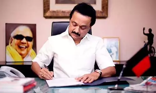 MK ने मदुरै निगम DMK क्षेत्रीय अध्यक्षों को इस्तीफा देने का आदेश दिया: क्या है पृष्ठभूमि? MK ने मदुरै निगम DMK क्षेत्रीय अध्यक्षों को इस्तीफा देने का आदेश दिया: क्या है पृष्ठभूमि?