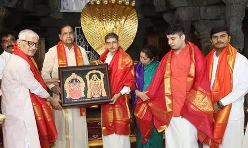 Tamil Nadu के राज्यपाल ने तिरुमाला में की पूजा