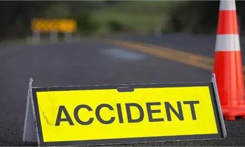Tamil Nadu: रेलवे ट्रैक पार कर रही स्कूल वैन को ट्रेन ने टक्कर मारी, 3 छात्रों की मौत