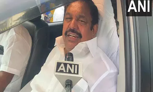 AIADMK के एडप्पाडी पलानीस्वामी ने कोयंबटूर में सुबह की सैर करने वालों से मुलाकात की