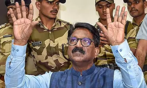 सीमा विवाद कोई बंद अध्याय नहीं है, मराठी संघर्ष मरते दम तक नहीं रुकेगा: Maharashtra MP सीमा विवाद कोई बंद अध्याय नहीं है, मराठी संघर्ष मरते दम तक नहीं रुकेगा: Maharashtra MP