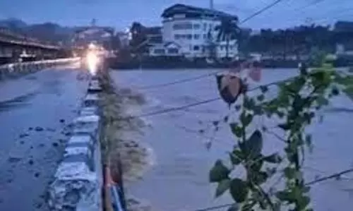Himachal Weather : आज 10 जिलों में बाढ़ का येलो अलर्ट जारी Himachal Weather : आज 10 जिलों में बाढ़ का येलो अलर्ट जारी