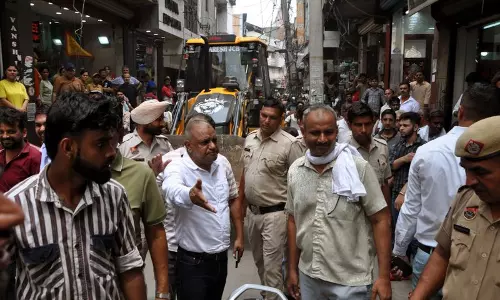 Haryana : नगर निगम ने पानीपत में फिर से शुरू किया अतिक्रमण विरोधी अभियान Haryana : नगर निगम ने पानीपत में फिर से शुरू किया अतिक्रमण विरोधी अभियान