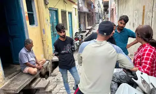 हे भगवान! एक के बाद एक हुई 3 बच्चों की मौत, बिलख उठे परिजन हे भगवान! एक के बाद एक हुई 3 बच्चों की मौत, बिलख उठे परिजन