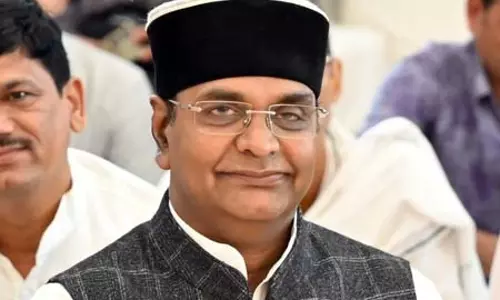जीतू पटवारी बंद करे नौटंकी, व्यक्ति का अपमान करने के लिए मांगें माफी: विश्वास सारंग जीतू पटवारी बंद करे नौटंकी, व्यक्ति का अपमान करने के लिए मांगें माफी: विश्वास सारंग