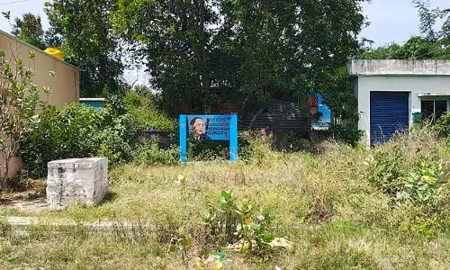 Marikuppam : अस्तित्वहीन अंबेडकर भवन पर व्यय Marikuppam : अस्तित्वहीन अंबेडकर भवन पर व्यय