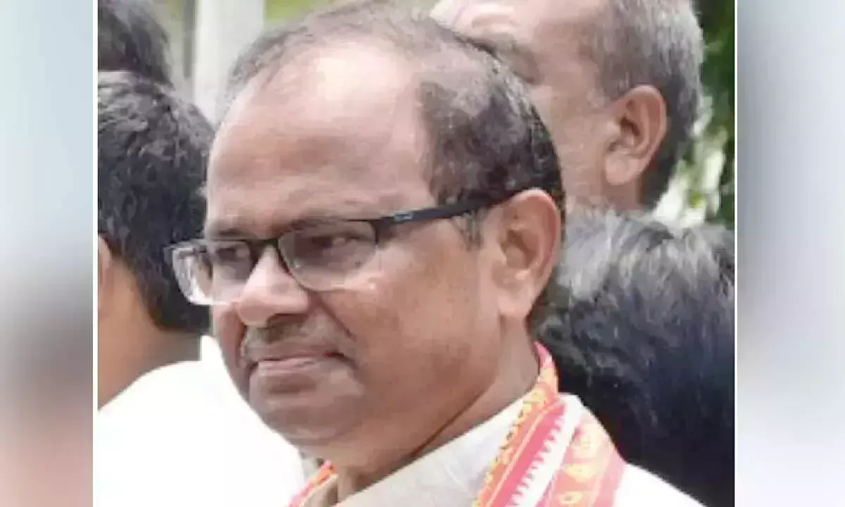 Andhra: किसानों से उर्वरकों की उपलब्धता के बारे में चिंता न करने का आग्रह Andhra: किसानों से उर्वरकों की उपलब्धता के बारे में चिंता न करने का आग्रह