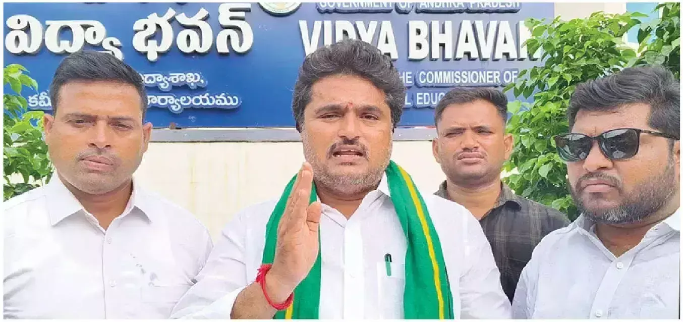 Andhra: जनजातीय छात्रों के स्कूल छोड़ने का जोखिम अधिक Andhra: जनजातीय छात्रों के स्कूल छोड़ने का जोखिम अधिक