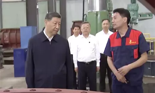 शी जिनपिंग ने चल रहे सफ़ाई अभियान में और भी कई PLA कमांडरों को हटाया
