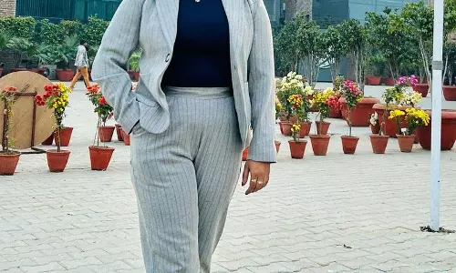Jalandhar: छात्र ने ऑल-इन-वन फिनटेक स्मार्ट कार्ड लॉन्च किया Jalandhar: छात्र ने ऑल-इन-वन फिनटेक स्मार्ट कार्ड लॉन्च किया