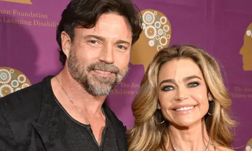 Denise Richards-Aaron Phypers के साथ क्या हुआ?