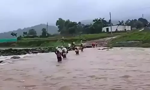 सबरी नदी उफान पर, दूसरी चेतावनी जारी, Godavari नदी तीन दिन में उफान पर