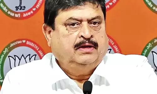 Rama Chandra Rao : हम जुबली हिल्स उपचुनाव को चुनौती के रूप में लेंगे Rama Chandra Rao : हम जुबली हिल्स उपचुनाव को चुनौती के रूप में लेंगे