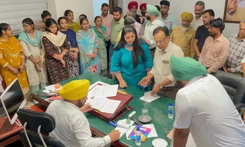 मंत्री ने PWD कार्यालय का निरीक्षण किया