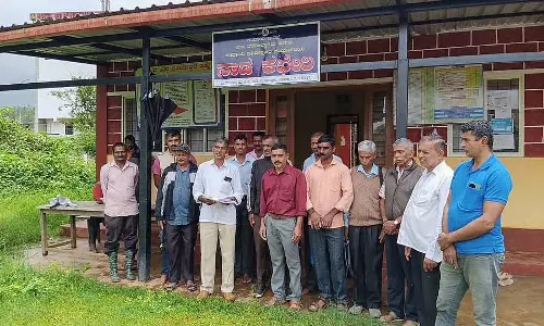 RTC में नाम गायब: त्रुटि सुधारने की मांग RTC में नाम गायब: त्रुटि सुधारने की मांग