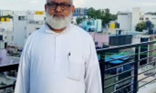 नामची के सबसे पुराने अखबार वितरक रमजान अली को PCS से समाचार पत्र वितरक सम्मान मिलेगा नामची के सबसे पुराने अखबार वितरक रमजान अली को PCS से समाचार पत्र वितरक सम्मान मिलेगा