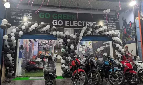 Hyderabad: प्योर ईवी ने सुरराम में नया शोरूम खोलने की घोषणा की
