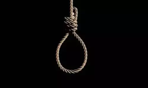चोरी के मामले में गिरफ्तार 26 वर्षीय व्यक्ति ने आत्महत्या कर ली