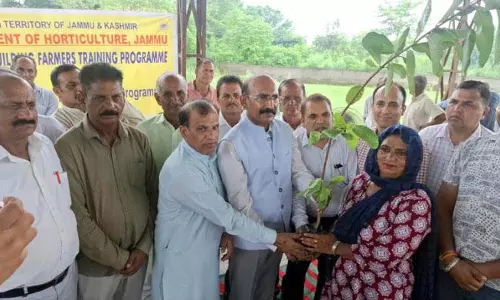 Pargawal में किसानों के लिए प्रशिक्षण कार्यक्रम आयोजित Pargawal में किसानों के लिए प्रशिक्षण कार्यक्रम आयोजित