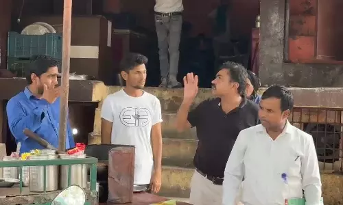 Amroha: कावड़ मार्ग पर सभी मीट–ढाबे और होटलों को बंद करने के आदेश Amroha: कावड़ मार्ग पर सभी मीट–ढाबे और होटलों को बंद करने के आदेश
