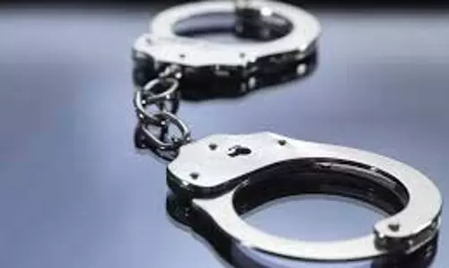 Jharkhand : दो माओवादी गिरफ्तार, हथियार और गोलाबारूद बरामद Jharkhand : दो माओवादी गिरफ्तार, हथियार और गोलाबारूद बरामद
