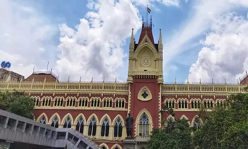 Birbhum एसपी ने एनसीडब्ल्यू के नोटिस को खारिज करने के लिए उच्च न्यायालय का रुख किया Birbhum एसपी ने एनसीडब्ल्यू के नोटिस को खारिज करने के लिए उच्च न्यायालय का रुख किया