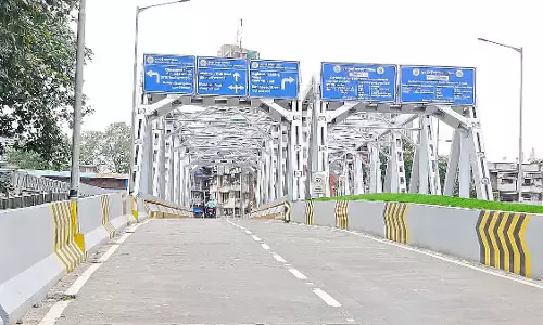कार्नेक बंडर ब्रिज बना सिंदूर, 10 जुलाई से खुलेगा यातायात के लिए कार्नेक बंडर ब्रिज बना सिंदूर, 10 जुलाई से खुलेगा यातायात के लिए