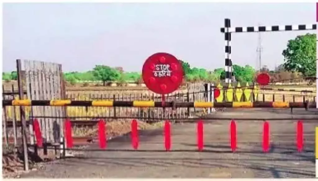देश भर में 16,000 क्रॉसिंग: विशेषज्ञों ने इंटरलॉकिंग की स्थापना का आग्रह किया देश भर में 16,000 क्रॉसिंग: विशेषज्ञों ने इंटरलॉकिंग की स्थापना का आग्रह किया