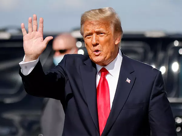 Trump कम से कम सात देशों के लिए नए व्यापार शुल्कों की घोषणा करेंगे Trump कम से कम सात देशों के लिए नए व्यापार शुल्कों की घोषणा करेंगे