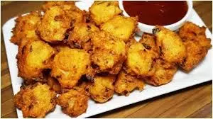 Sooji Pakoda: बारिश हो या चाय का समय, बनाएं ये स्वादिष्ट रवा पकौड़े Sooji Pakoda: बारिश हो या चाय का समय, बनाएं ये स्वादिष्ट रवा पकौड़े