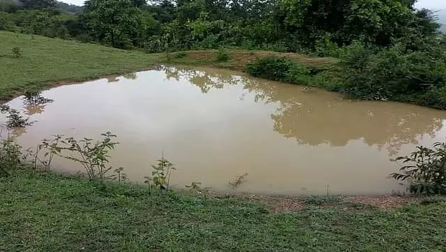 UP : पानी से भरे गड्ढे में डूबकर चार बच्चों की दर्दनाक मौत UP : पानी से भरे गड्ढे में डूबकर चार बच्चों की दर्दनाक मौत
