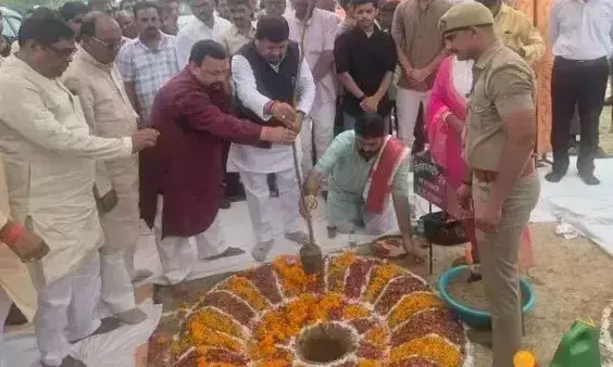 Farrukhabad: 26 विभागों की साझी पहल, 38 लाख पौधारोपण का लक्ष्य पूरा Farrukhabad: 26 विभागों की साझी पहल, 38 लाख पौधारोपण का लक्ष्य पूरा