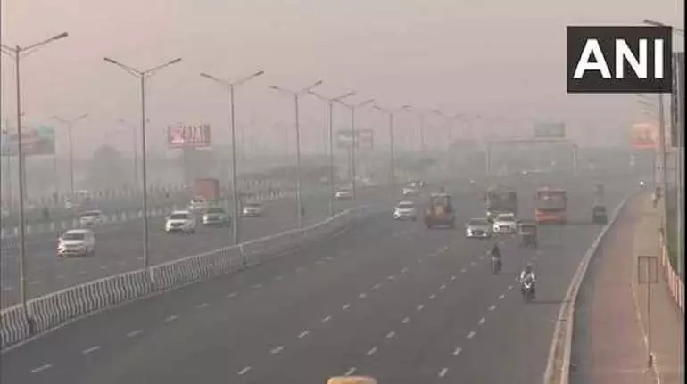 Delhi में पुराने वाहनों पर ईंधन प्रतिबंध 1 नवंबर तक स्थगित Delhi में पुराने वाहनों पर ईंधन प्रतिबंध 1 नवंबर तक स्थगित