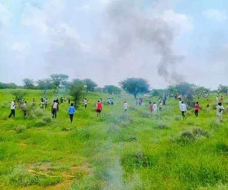 भारतीय वायुसेना का जगुआर विमान चुरू में दुर्घटनाग्रस्त, दो की मौत भारतीय वायुसेना का जगुआर विमान चुरू में दुर्घटनाग्रस्त, दो की मौत