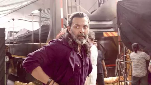 Bobby Deol : अगली फिल्म के लिए किया शारीरिक परिवर्तन, नया लुक वायरल Bobby Deol : अगली फिल्म के लिए किया शारीरिक परिवर्तन, नया लुक वायरल