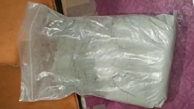 Bhubaneswar : 25 लाख रुपये की ब्राउन शुगर जब्त, 5 ड्रग तस्कर गिरफ्तार Bhubaneswar : 25 लाख रुपये की ब्राउन शुगर जब्त, 5 ड्रग तस्कर गिरफ्तार