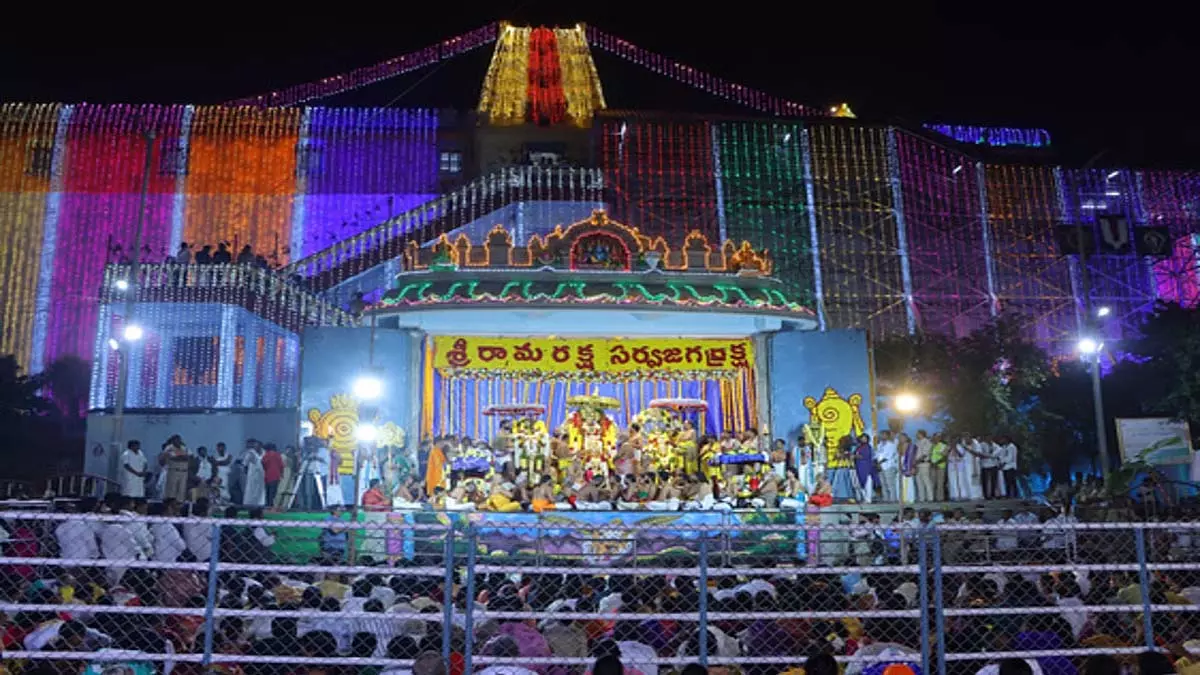 राम मंदिर की अतिक्रमित भूमि को पुनः प्राप्त करने के प्रयास के दौरान कार्यकारी अधिकारी बेहोश राम मंदिर की अतिक्रमित भूमि को पुनः प्राप्त करने के प्रयास के दौरान कार्यकारी अधिकारी बेहोश