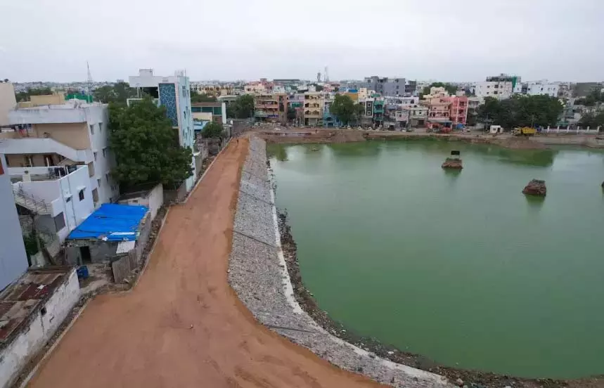 HYDRAA सितंबर तक बथुकम्माकुंटा का कायाकल्प पूरा कर लेगा HYDRAA सितंबर तक बथुकम्माकुंटा का कायाकल्प पूरा कर लेगा